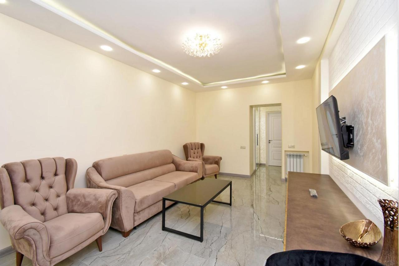 Art Apart 10 Erivan Exterior foto